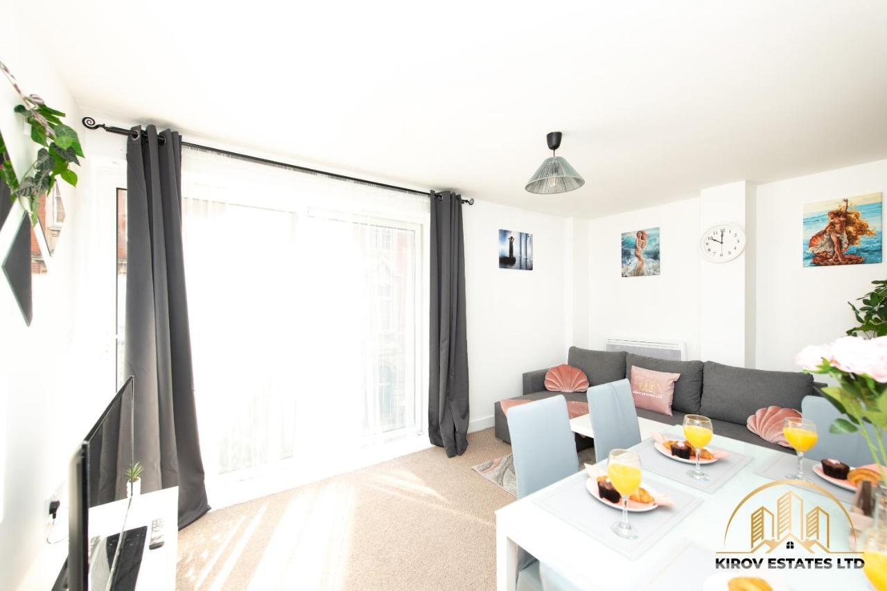 Aphrodite Apartment - The Lust Of Town Southampton Exterior photo